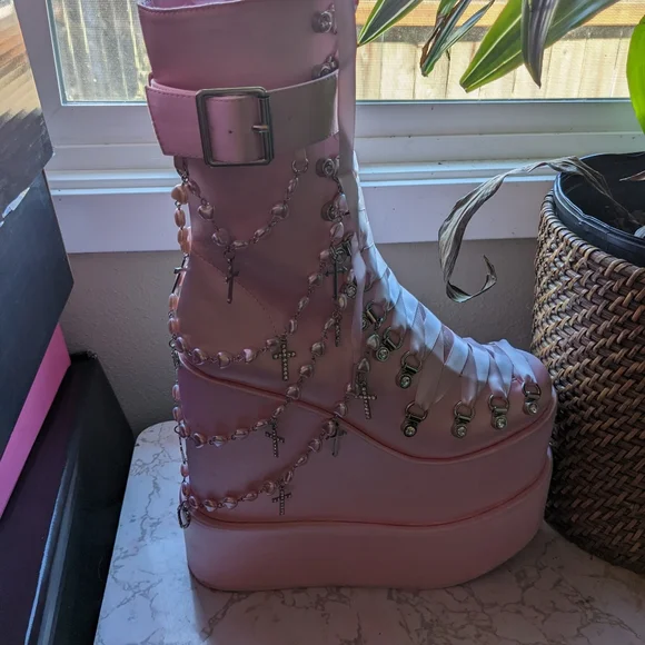 Sweet holy revelation double stack traitor platform rave pastel